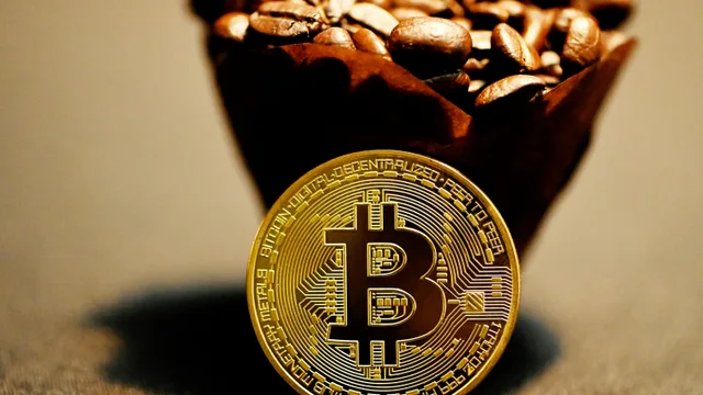 Компания Strategy докупила 7000 биткоинов на $500 млн