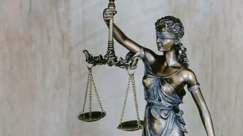 Anthropic запустила Claude for Legal с интеграцией Microsoft 365. Как это может помочь в работе юристам