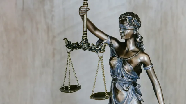 Anthropic launched Claude for Legal with Microsoft 365 integration. How this can help lawyers