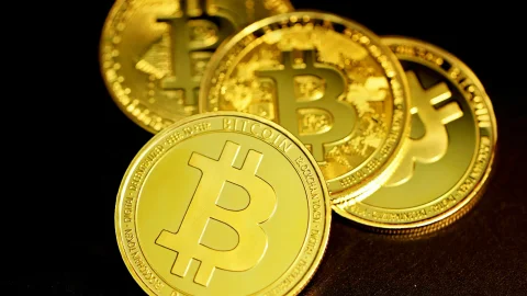Galaxy Research допустила падение биткоина до $40 000 на фоне незакрытого дна цикла