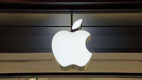 Эра ИИ-агентов: ведущие аналитики Уолл-стрит прогнозируют взлет акций Apple более чем на 20%