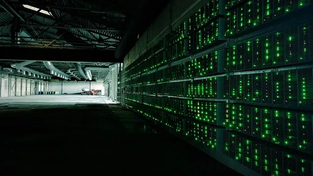 Майнинг на грани: Bitdeer продала все биткоины на фоне исторического падения доходности добычи
