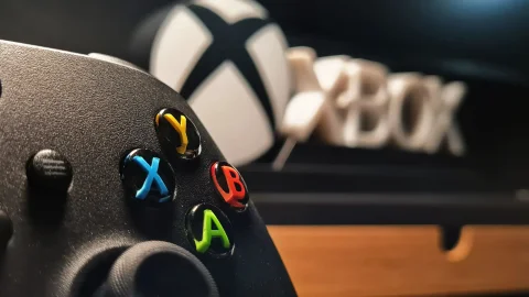 Microsoft повысила цены на Xbox Series до $800 и сняла с продаж версию на 2 ТБ