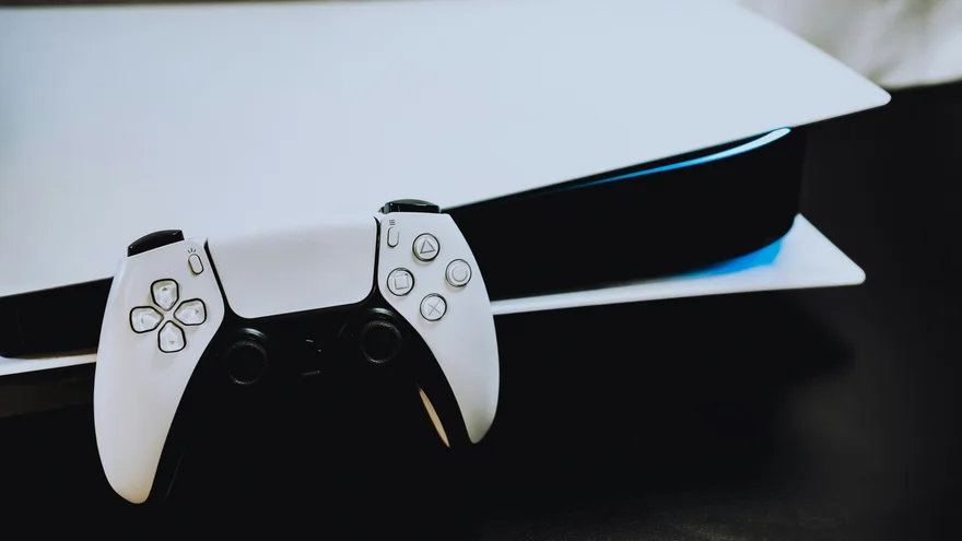 После показа трейлера GTA 6 в американских магазинах возник дефицит консолей PS5 Pro