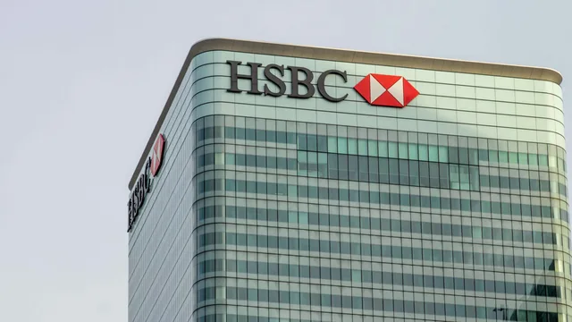 HSBC chief urges staff to embrace AI as banking jobs shift