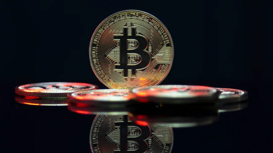 Питер Шифф заявил об угрозе развития ИИ для биткоина