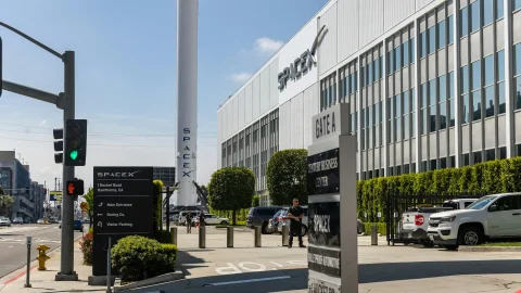 Аналитики Morgan Stanley прогнозируют снижение стоимости орбитальных вычислений SpaceX до $6,5 за ватт