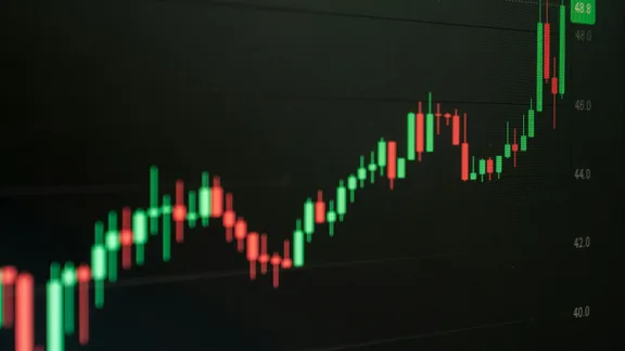 Worldcoin вырос на 13% на фоне интереса к ИИ