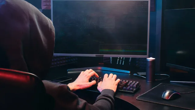 Hackers stole nearly $3 million from Polymarket users by implementing a malicious script on the site