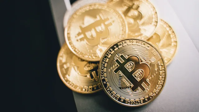 Эксперты предрекли формирование дна биткоина в конце 2026 года на уровне $42 000