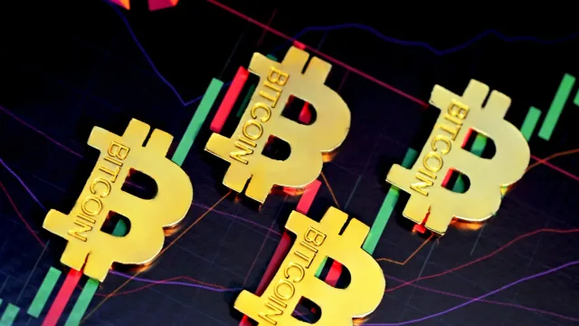 Сложность майнинга биткоина снизилась на 5% на фоне ухода майнеров в ИИ