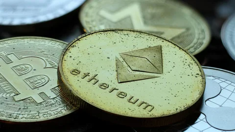 Куда прорвется Ethereum: критическое сужение полос Боллинджера готовит ETH к мощному импульсу