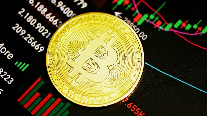 Курс биткоина обновил максимум с начала мая 2026 года