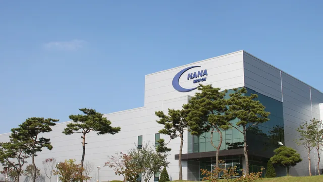 Micron market cap surpasses $1 trillion as SK Hynix closes in on the landmark milestone