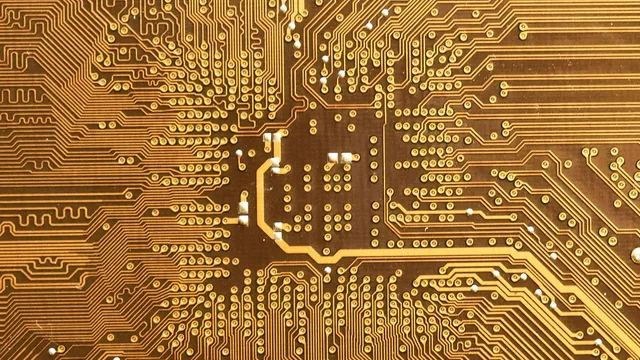 Лондонский стартап Moth открыл доступ к игре на реальных квантовых процессорах. Когда обычные пользователи смогут в нее поиграть