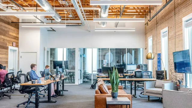 Large IT companies increase spending on AI infrastructure