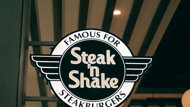 Сеть быстрого питания Steak 'n Shake выпустит «биткоин-милкшейк»