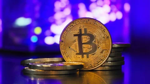 В CryptoQuant зафиксировали сокращение внебиржевых резервов биткоина у майнеров на 72 процента