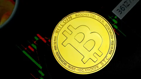 Спотовые объемы торгов биткоином на ведущих биржах сократились более чем на 75%