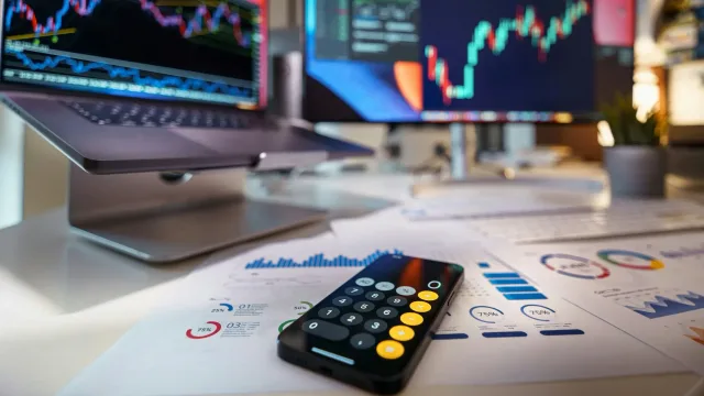 The number of holders of tokenized shares reached a record 766 000