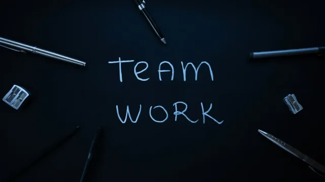 Anthropic выпустила Claude Tag: ИИ-агент для полноценной командной работы в Slack