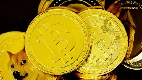 Макроэкономист Олден: биткоин может обогнать золото по доходности